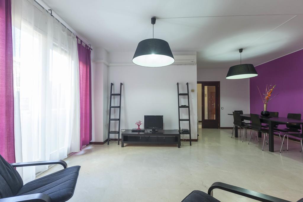 Apartment Sagrada Familia Barselona Oda fotoğraf