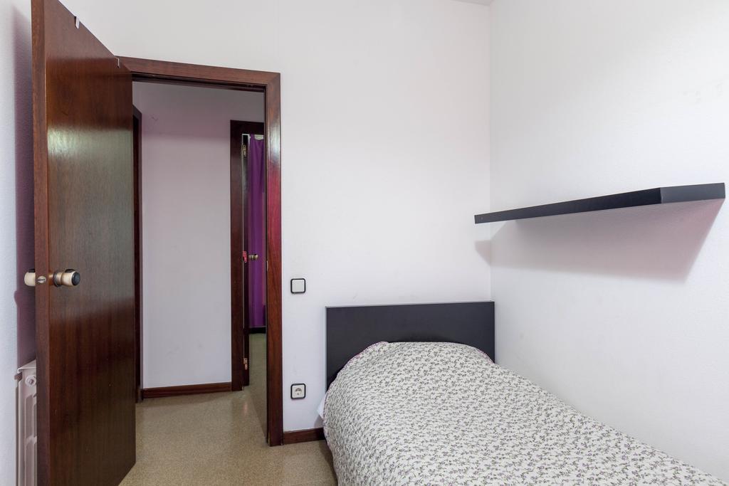 Apartment Sagrada Familia Barselona Oda fotoğraf