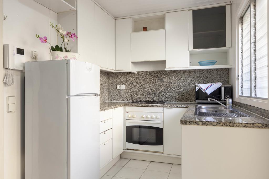 Apartment Sagrada Familia Barselona Oda fotoğraf
